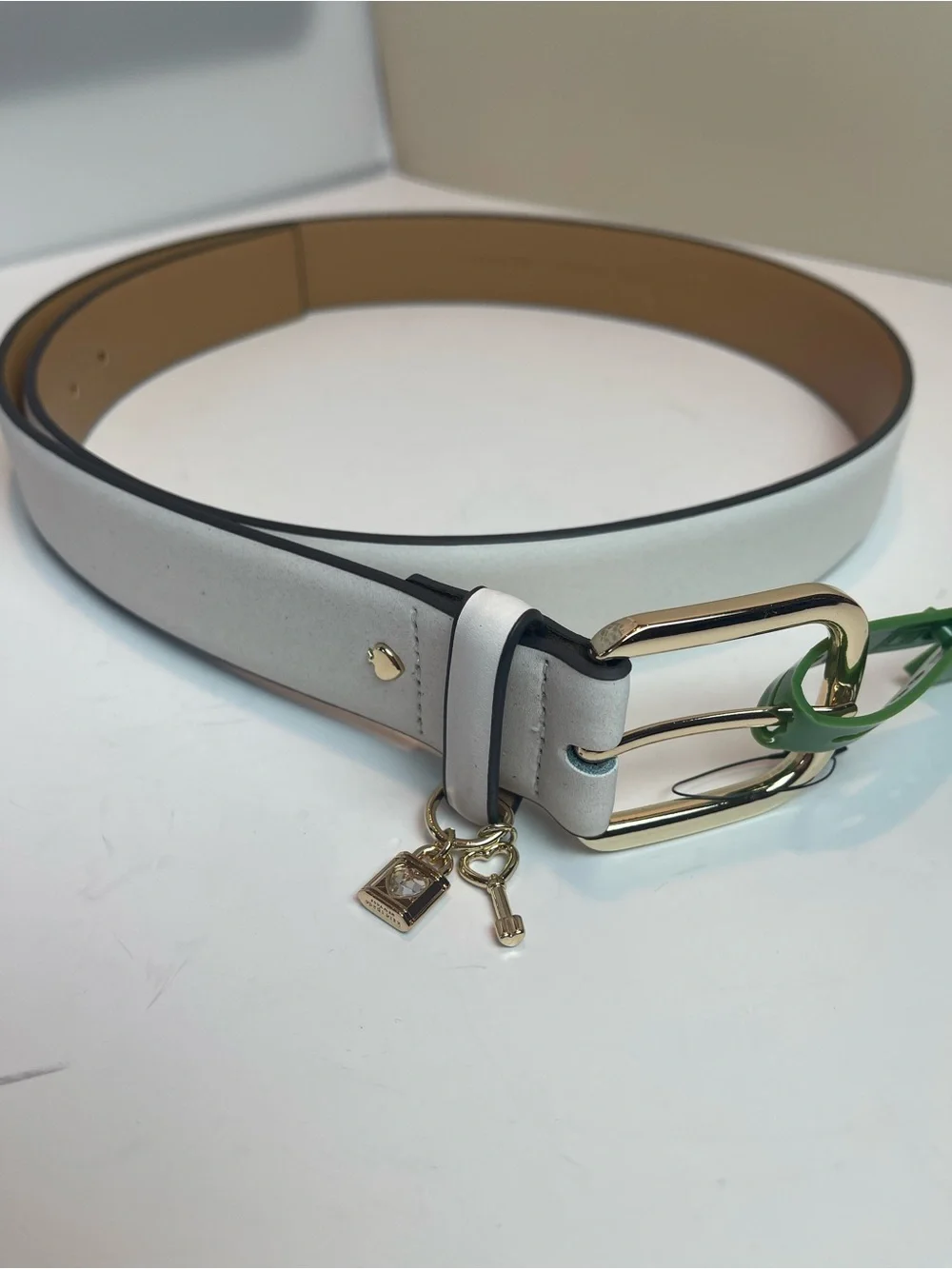 NWT Kate Spade New York Genuine Leather Belt with Lock and Key Charm Sz L Cream